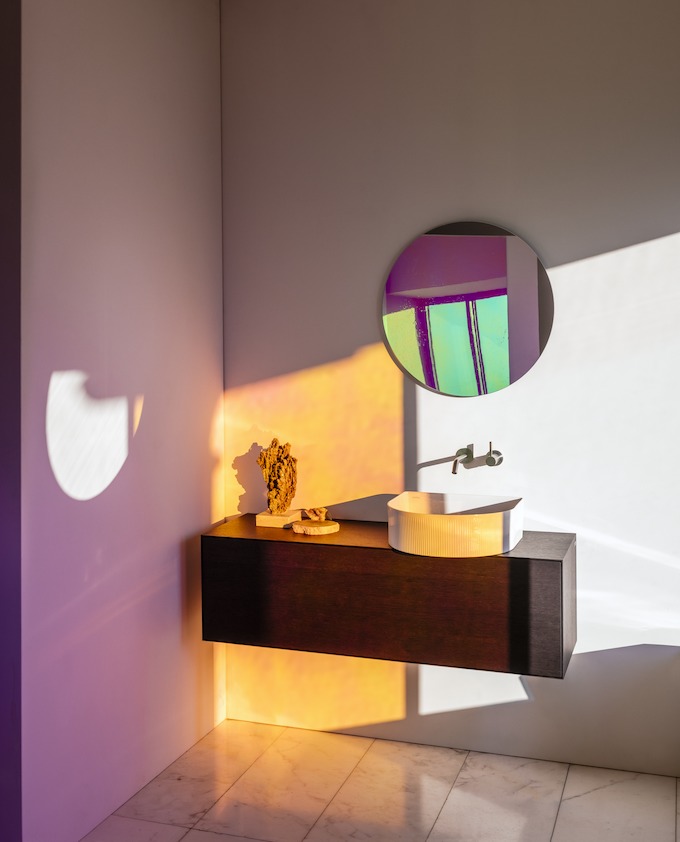 Тумба подвесная под раковину Laufen Boutique 4.0903.2.150.251.1 120 см, 1 ящик с отверстием справа, тёмный дуб