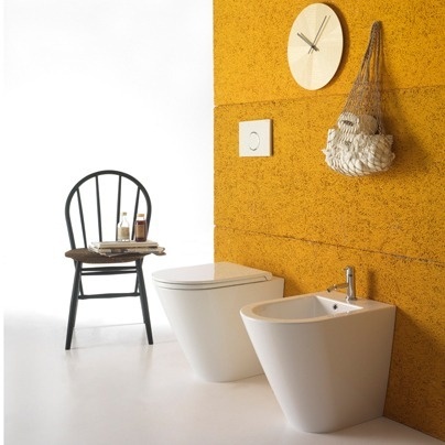 Унитаз напольный приставной укороченный GLOBO FORTY3 FO002BI 360 мм х 520 мм, c выпуском Vario, с креплением, белый глянцевый