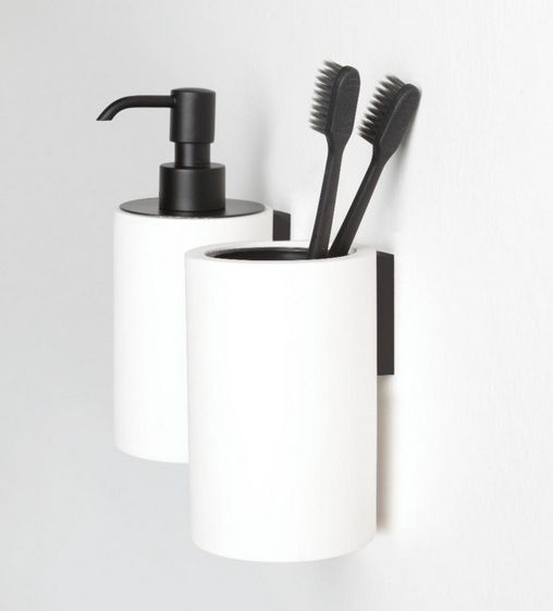 Дозатор для жидкого мыла BERTOCCI TRECENTO 125 4828 0000 Белый матовый/хром