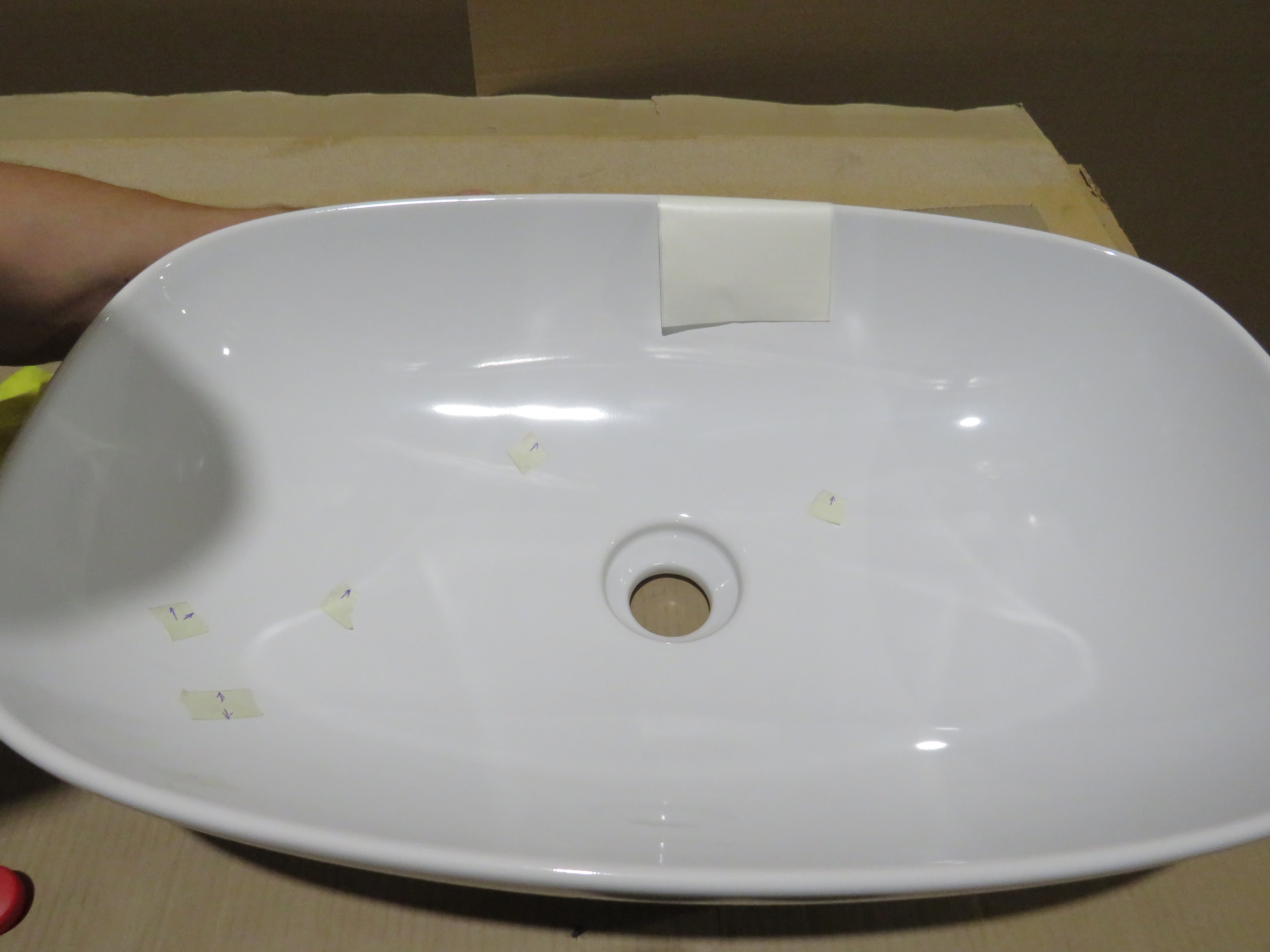 УЦЕНКА  Раковина - чаша GSI NUBES  978311_УЦ/3   600 мм х 380 мм, без отверстия под смеситель, без перелива, белая глянцевая / Дефект: точки в эмали