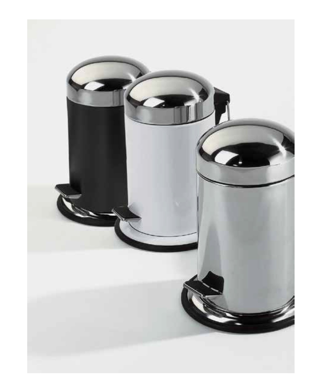 Ведро для мусора, с крышкой и педалью DECOR WALTHER TE 30   0608120   31 X 22 X 24 см,  3 л, цвет Золотой лак