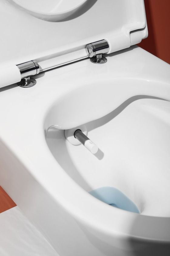 Унитаз-биде подвесной безободковый Laufen Cleanet Navia  8.2060.1.400.717.1  белый, покрытие LCC, внешний подвод воды