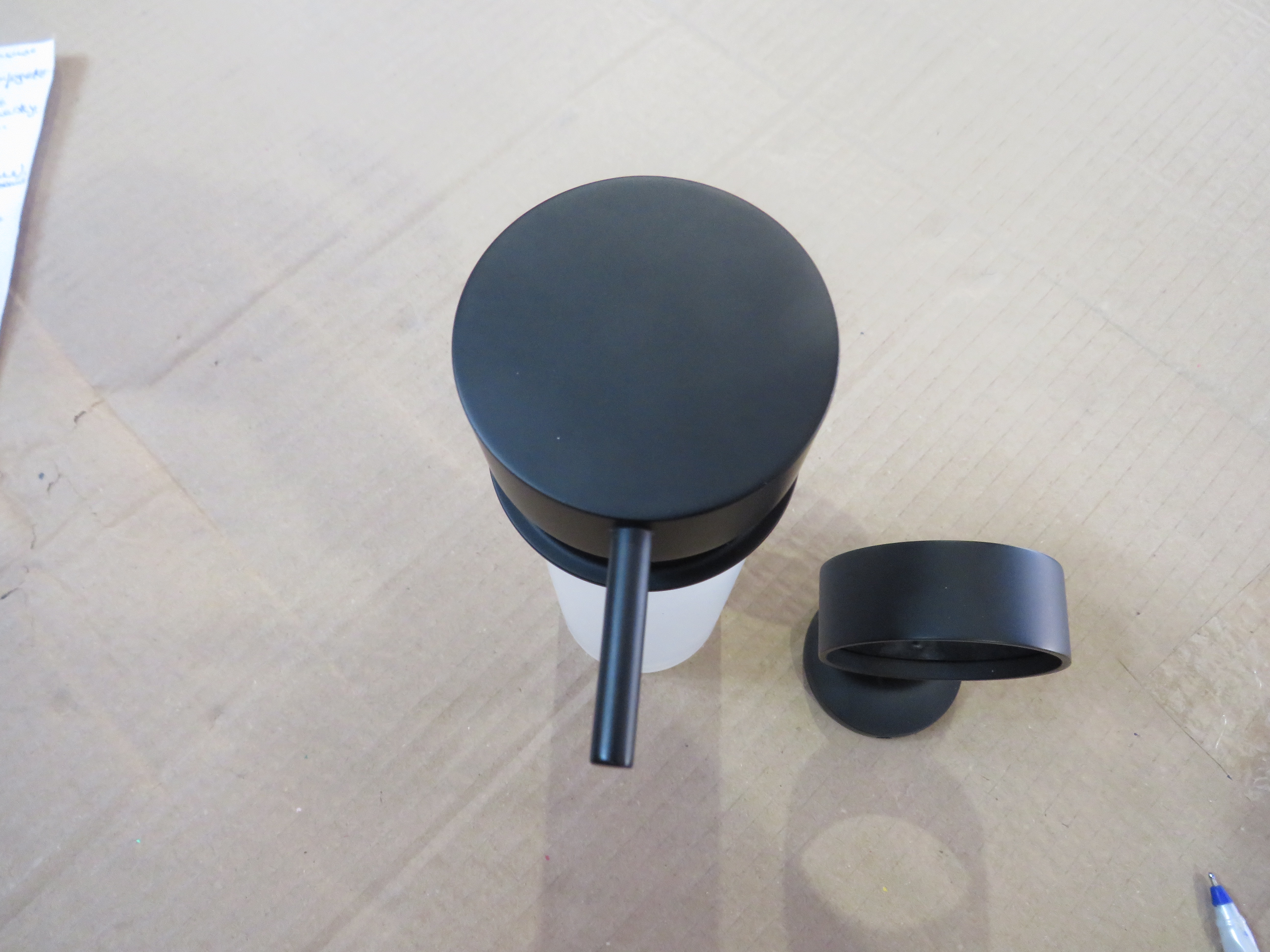 УЦЕНКА. Дозатор Duravit Starck T  0099354600_УЦ   черный / Изделие с выставки, потертостей нет. Состояние отличное.