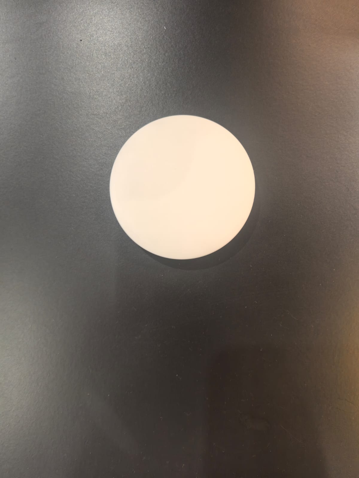 Крышка донного клапана для ванны DEA DESIGN  DD4210 18  из искусственного камня Solid Suface, цвет белый матовый White 18