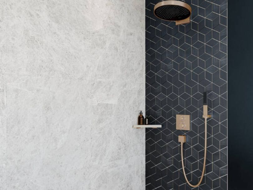 Наружная часть термостата Hansgrohe Square 15714140 2 потребителя, с запорно/переключающим вентелем, Цвет шлифованная бронза