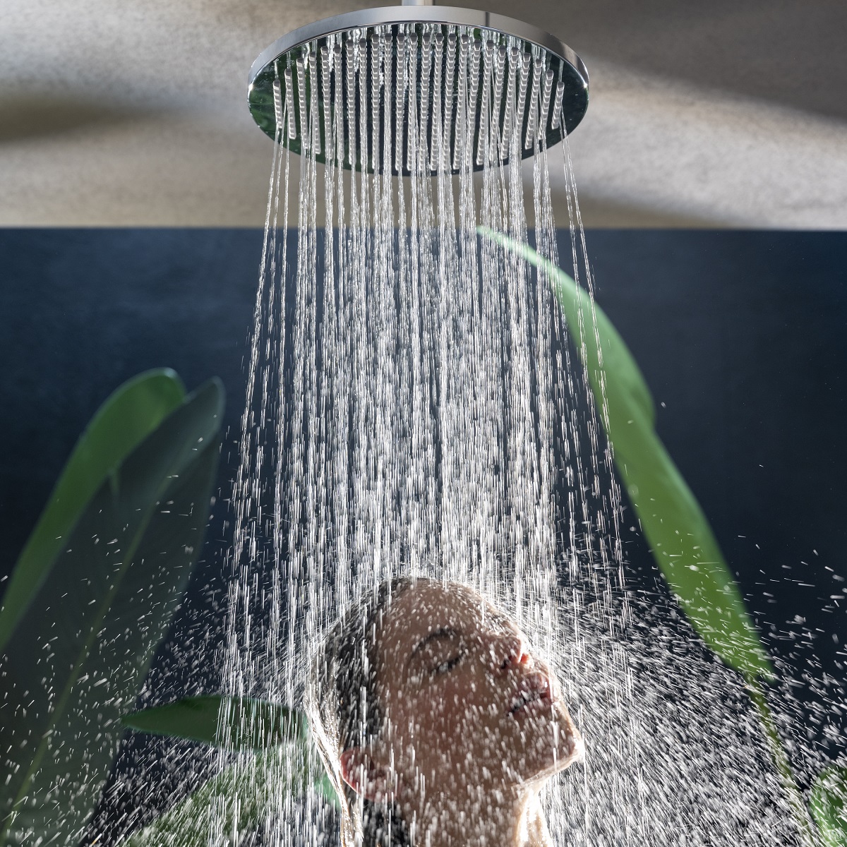 Верхний душ BOSSINI Apice I00430.073 Ø 280 мм, на шарнире, чёрный матовый