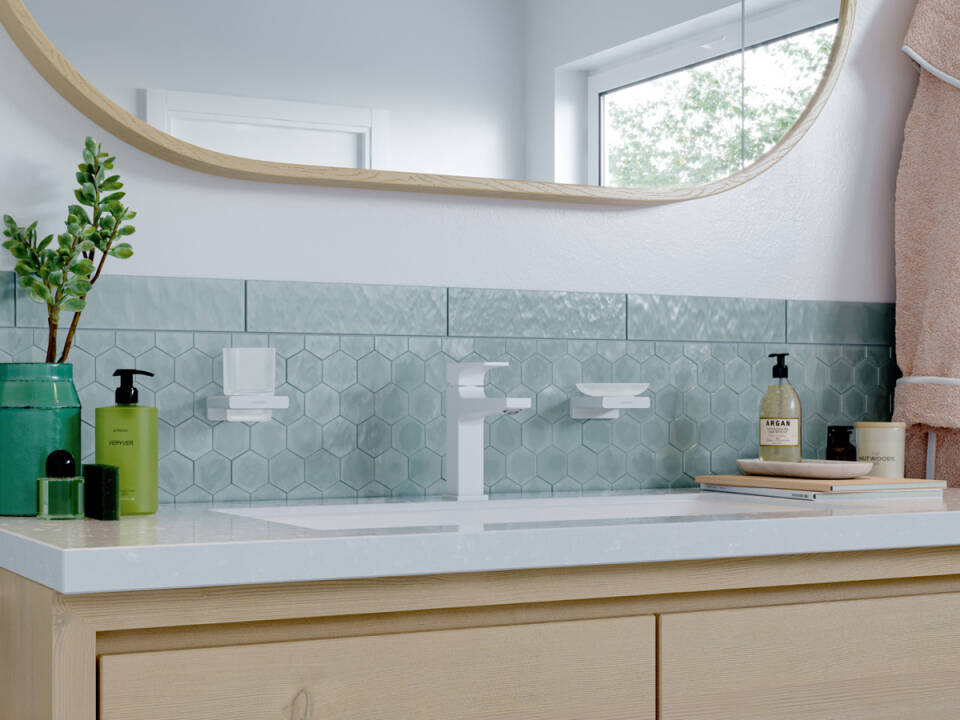 Однорычажный смеситель для раковины HANSGROHE Metropol 32508000 110 мм, с CoolStart, с рычаговой рукояткой, с донным клапаном, цвет Хром