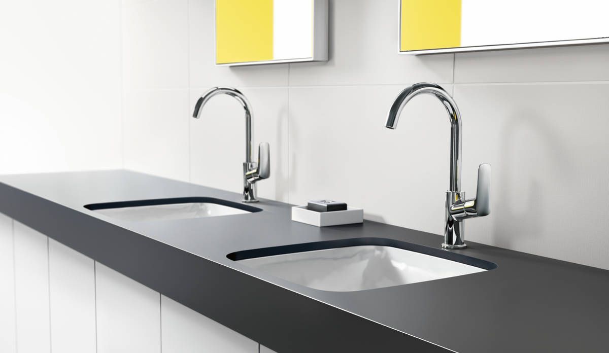 Смеситель для раковины Hansgrohe Logis 71131000 с поворотным изливом хром