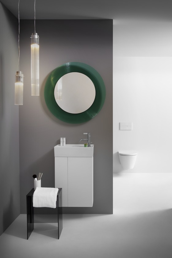 Табурет для ванной комнаты Kartell by Laufen   3.8933.0.085.000.1 пластик серый дымчатый