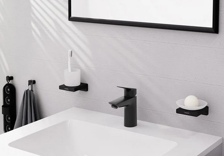 Однорычажный смеситель для раковины HANSGROHE Logis 71100670 с донным клапаном, цвет Чёрный матовый