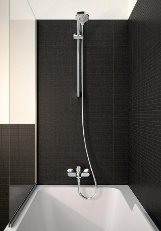 Однорычажный смеситель для ванны HANSGROHE LOGIS 71400670 цвет Чёрный матовый