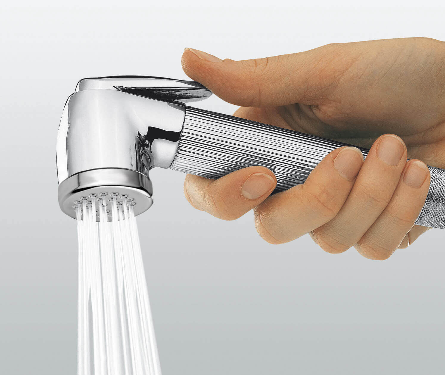 Гигиенический комплект Bossini Nikita E57002 Хром (с запорным вентилем)