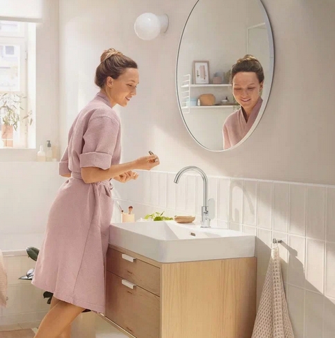 Однорычажный смеситель для раковины HANSGROHE REBRIS S 72536000 210 мм, с повортным изливом, с донным клапаном, хром