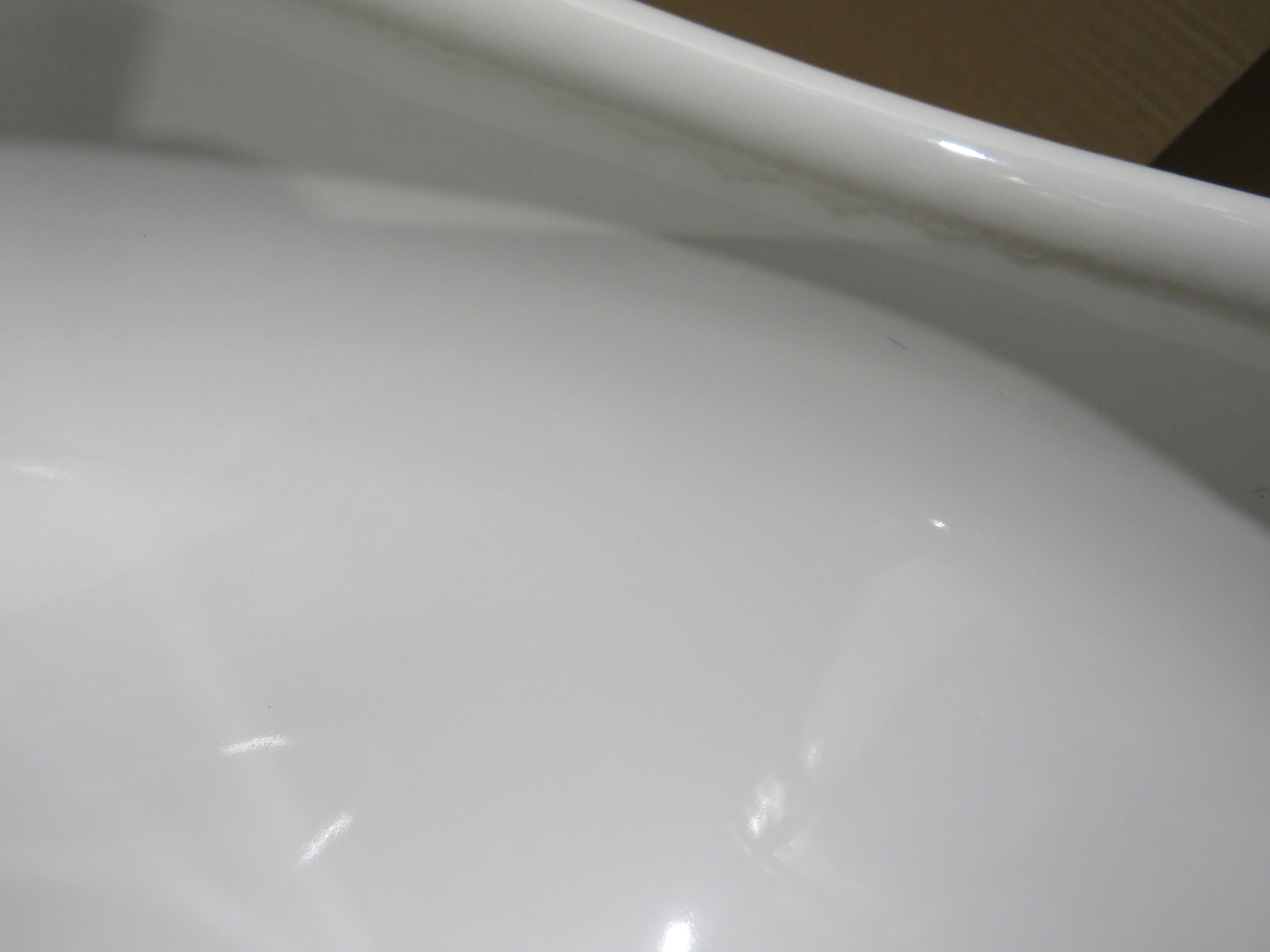 УЦЕНКА. Унитаз подвесной безободковый GSI MODO  981611_УЦ/2   520 мм х 370 мм, белый глянцевый / Дефект: неровность эмали, вкючение.