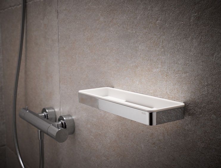 Полка для душа с вынимающейся пластиковой вставкой (корзина) Keuco Plan 14958 070038 светло-серый