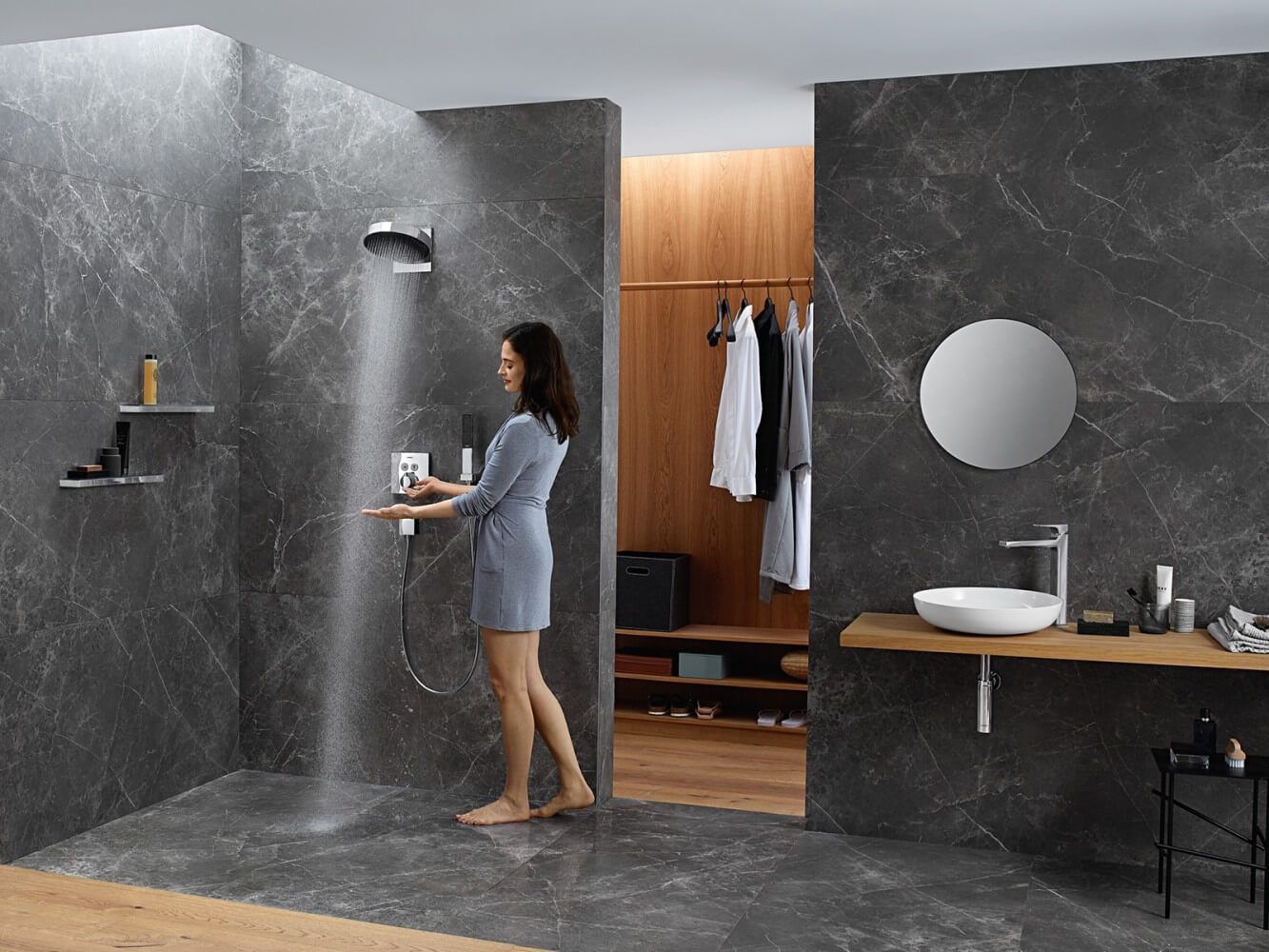 Верхний душ Hansgrohe Rainfinity 250 3jet 26233000 EcoSmart с настенным кронштейном, хром