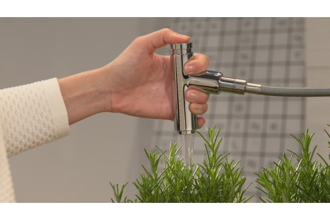 Смеситель Hansgrohe Metris 14820000 для кухонной мойки с вытяжным душем