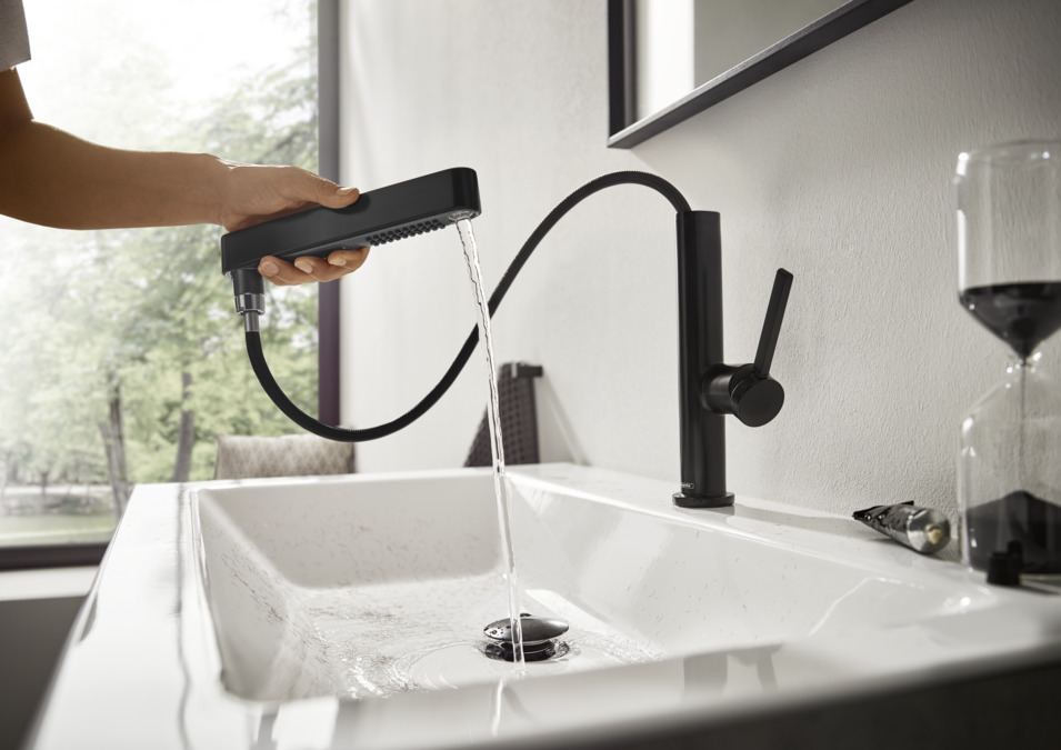 Смеситель для раковины однорычажный HANSGROHE Finoris 76063700 230 мм, с вытяжным душем 2jet, со сливным клапаном Push-Open, белый матовый