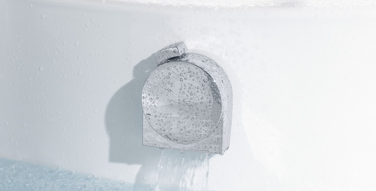 Внешняя часть излива на ванну Hansgrohe Exafill S 58117000 с набором для слива и перелива хром