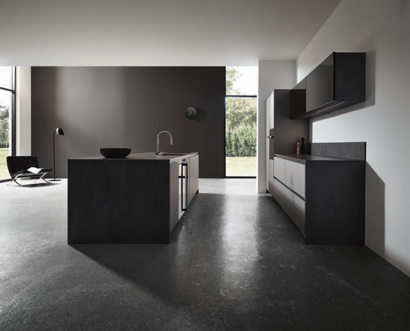 Кухонный смеситель с вытяжным душем Hansgrohe Aquno Select M81 73837000 хром