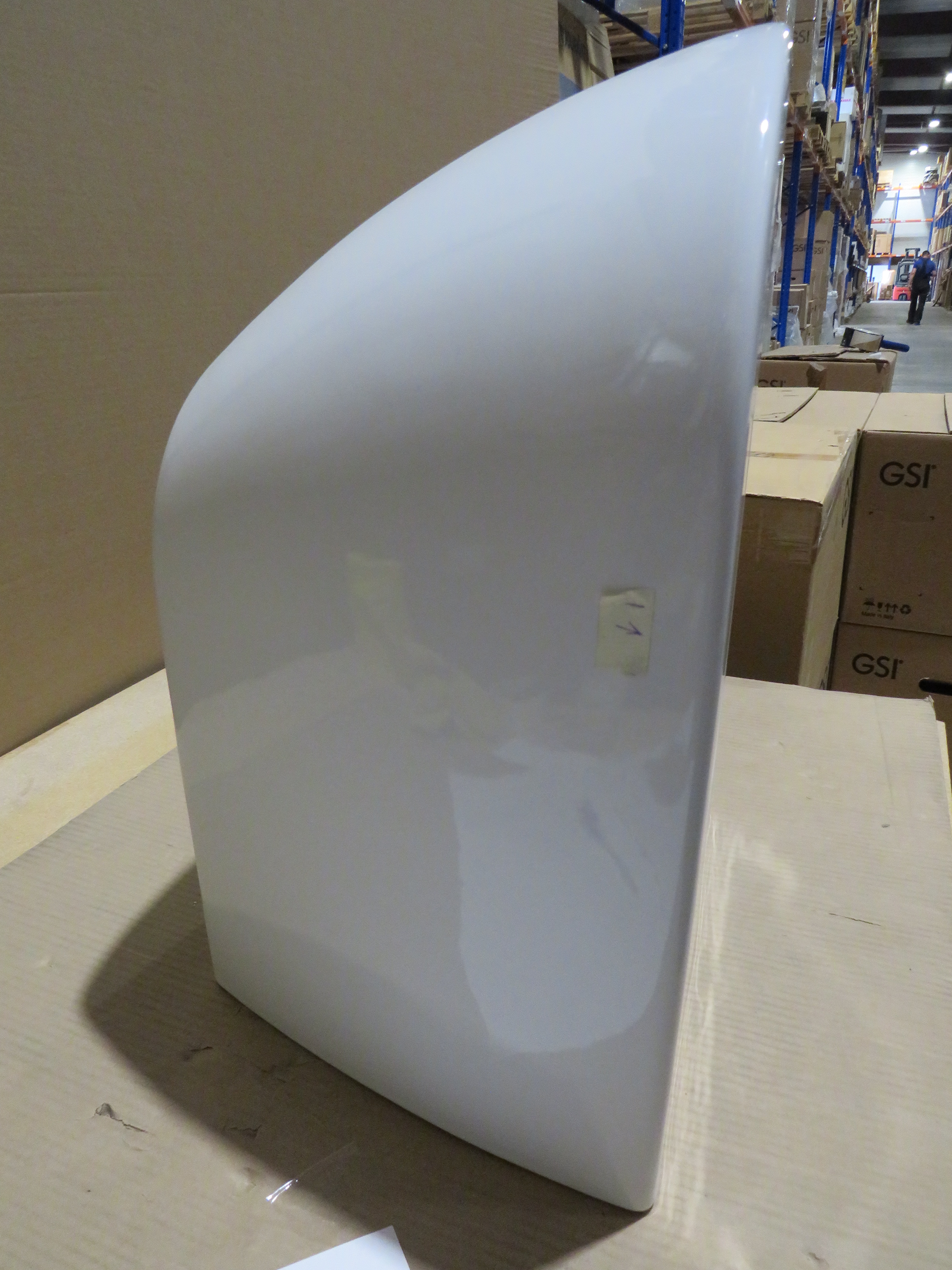 УЦЕНКА. Биде подвесное GSI PURA   8864111_УЦ/2     500 мм х 360 мм, с отверстием под смеситель, с переливом, без крепежа FISR2, белый глянцевый /Дефект: точки, уколы в эмали