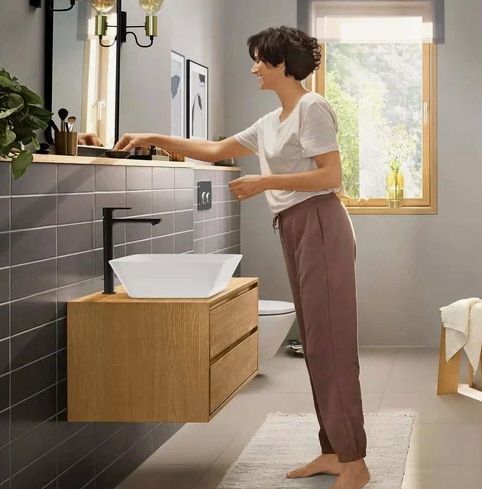 Однорычажный смеситель для накладной раковины HANSGROHE REBRIS E 72581670 240 мм, с CoolStart, с донным клапаном, чёрный матовый