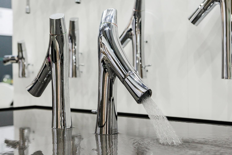 Смеситель для раковины AXOR Starck Organic 12011000 Хром