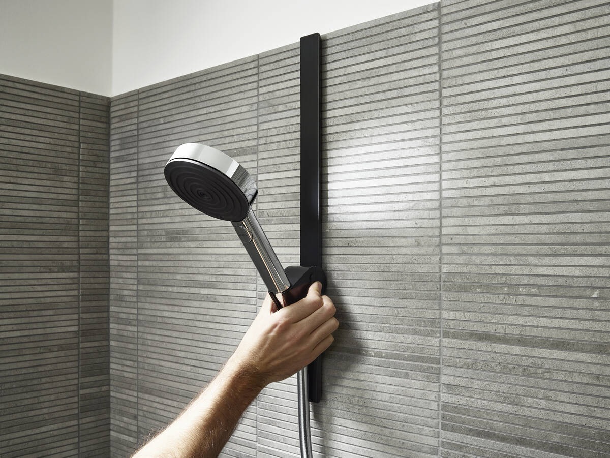 Слайдер с кнопкой для ручного душа HANSGROHE WallStoris 27917670 Матовый чёрный