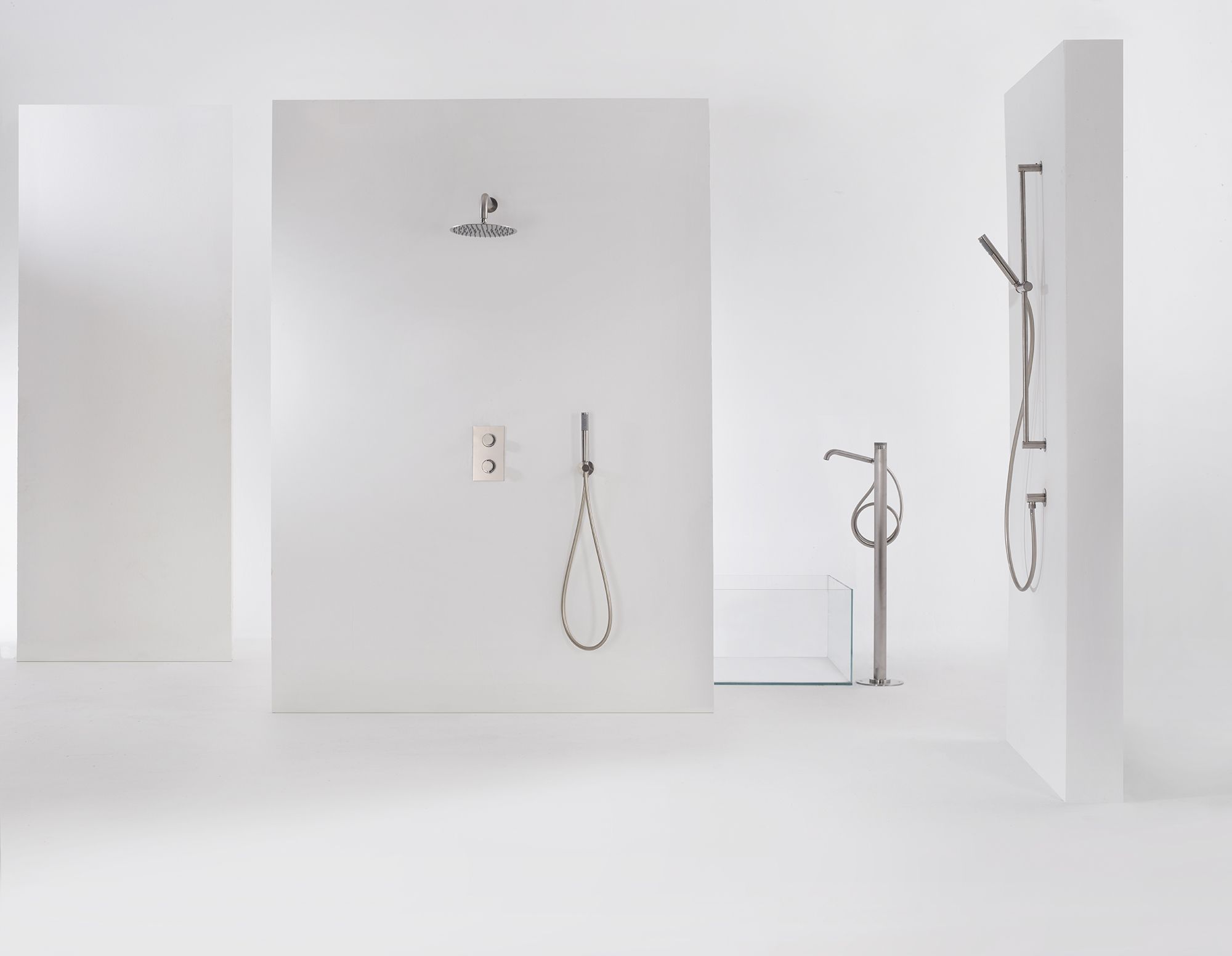 Душевой набор HANSGROHE ZEN/NOBU INC003.075 c ручным душем, шлангом и держателем, цвет Матовая нержавеющая сталь