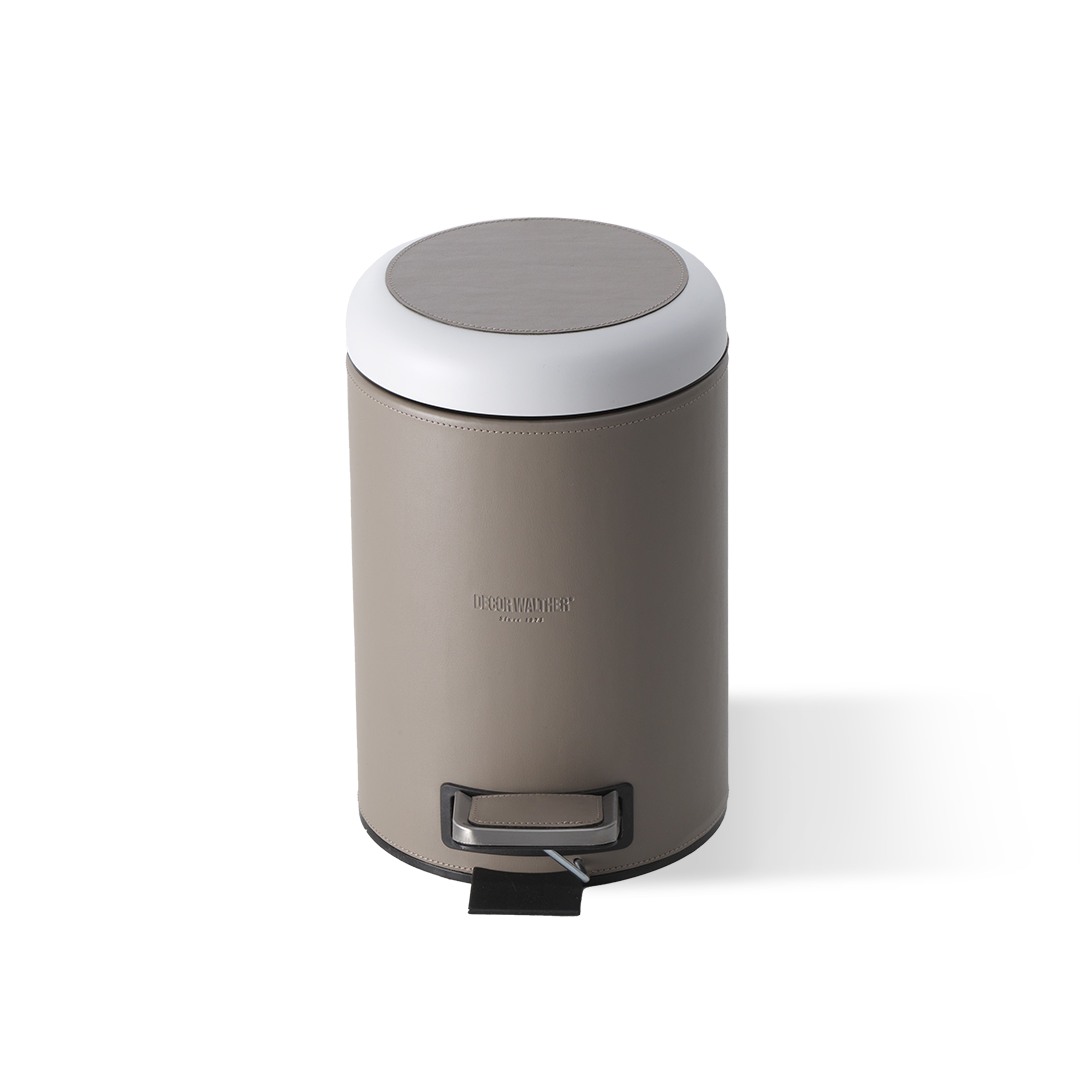 Ведро для мусора с крышкой и педалью, DECOR WALTHER  Brownie TE  0939549    26 x 17 x 24 см, отделка искусственная кожа, цвет: TAUPE (темно-серо-коричневый)
