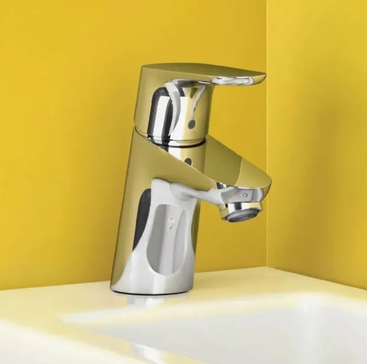 Однорычажный смеситель для раковины HANSGROHE Focus 31952000 без донного клапана, LowFlow 3,5 л / мин., цвет Хром