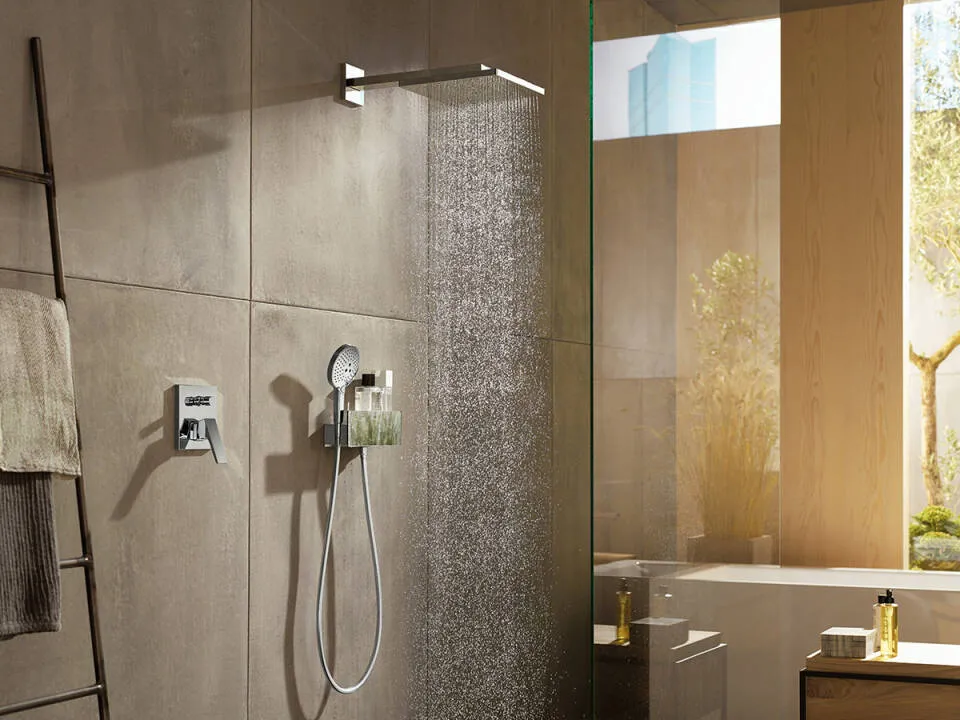 Душевая система скрытого монтажа с термостатом ShowerSelect HANSGROHE Raindance E 27939670 с ручным душем и шлангом, цвет Чёрный матовый