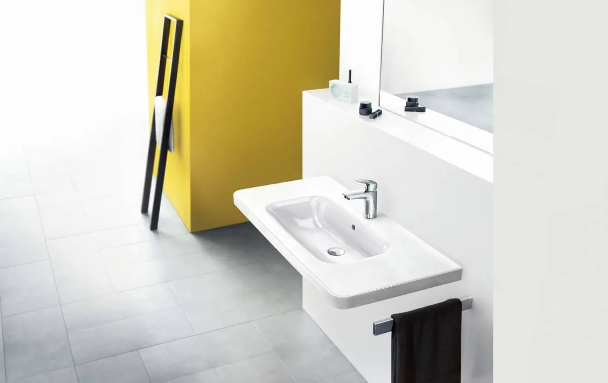 Смеситель для раковины Hansgrohe Logis 71102000 со сливным гарнитуром хром (изделие снято с производства)