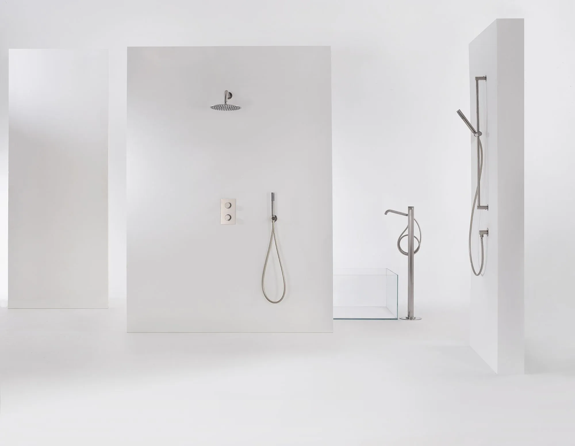 Душевой набор HANSGROHE ZEN/NOBU INC003.075 c ручным душем, шлангом и держателем, цвет Матовая нержавеющая сталь