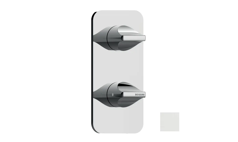 Наружная часть термостата HighFlow BOSSINI Apice Z035202.030 с цельной панелью, белый матовый (изделие снято с производства)