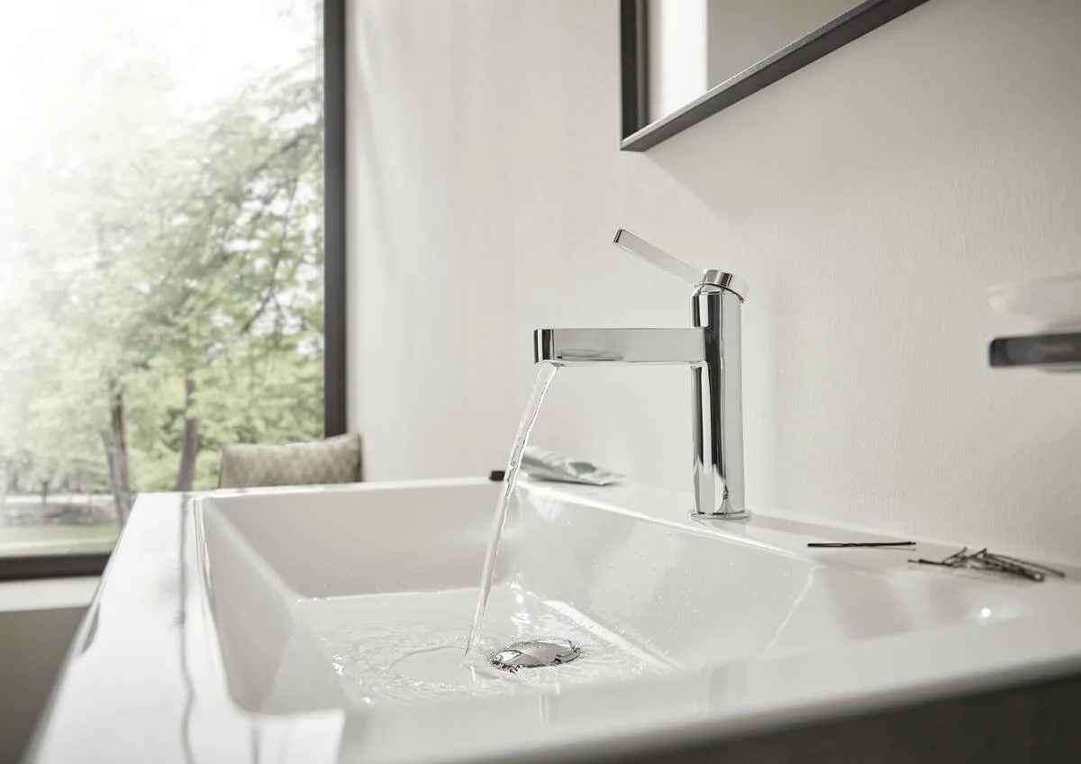 Смеситель для раковины HANSGROHE Finoris 76020000 110 мм, со сливным клапаном, хром