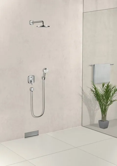 Шланговое подсоединение с защитой обратного тока Hansgrohe Fixfit 26457000 хром
