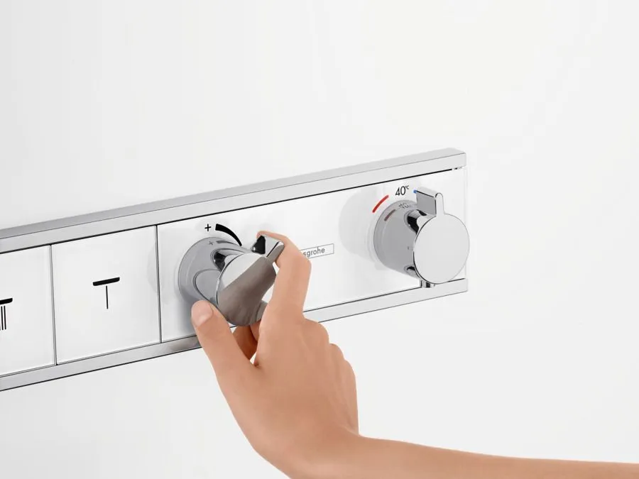 Смеситель для душа с термостатом Hansgrohe RainSelect 15357600 черный, хром