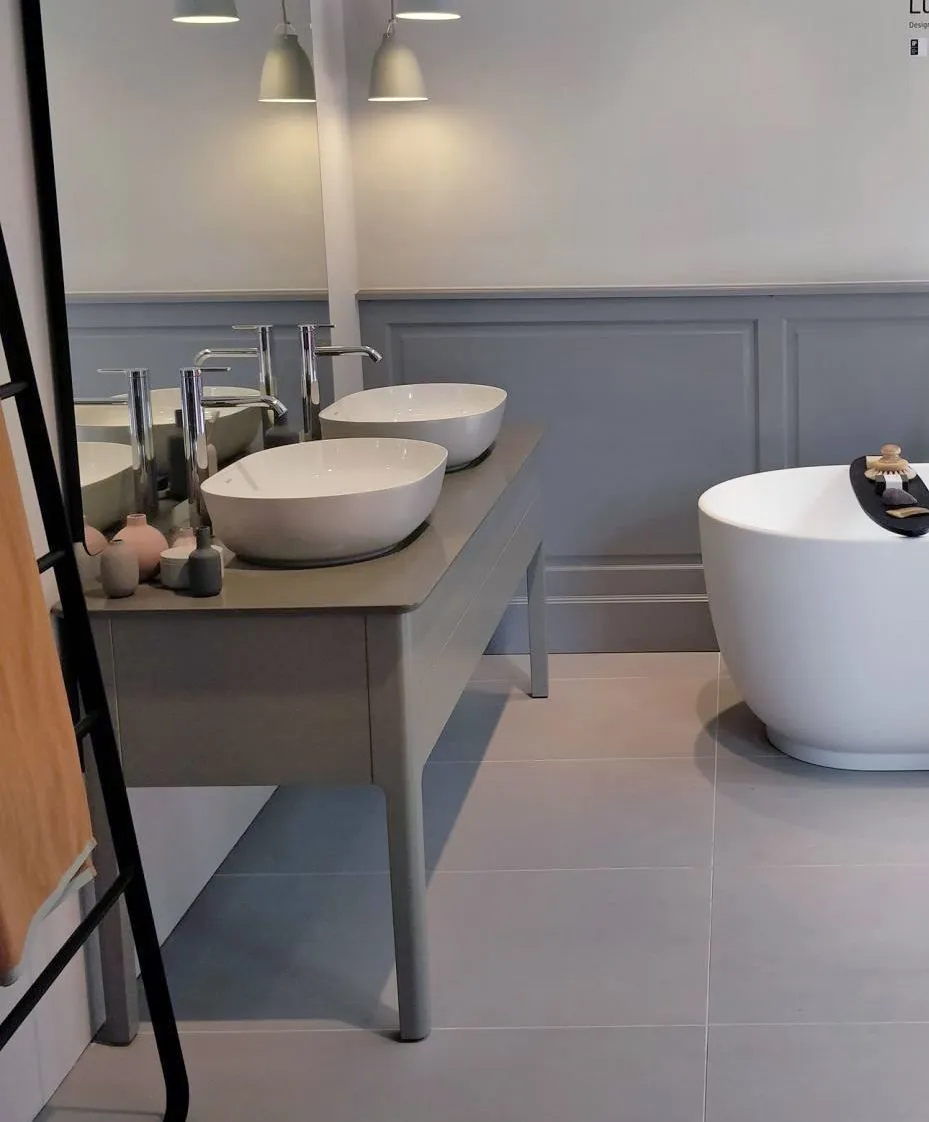Столешница для раковины Duravit Luv LU9467B3333 кварцевый камень серый структурный