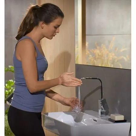 Смеситель для раковины с донным клапаном и поворотным изливом Hansgrohe Metropol 32511000 Хром