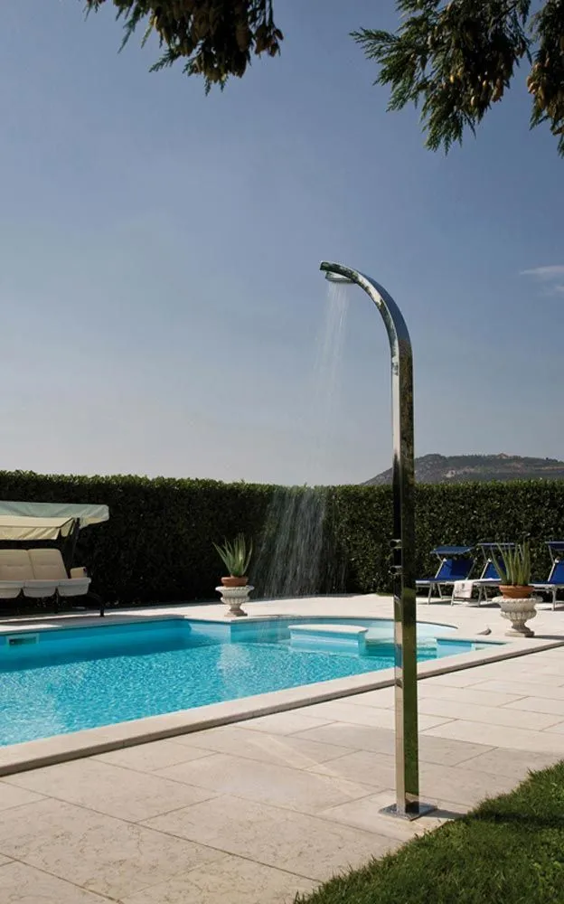 Душевая колонна Bossini Outdoor/Indoor Columns Arch Column L00861 из нержавеющей стали