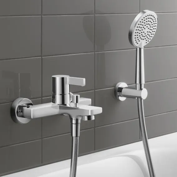 Cмеситель однорычажный для ванны DURAVIT D-Neo DE5230000010 стандартного монтажа, с переключателем и клапаном обратного тока, хром