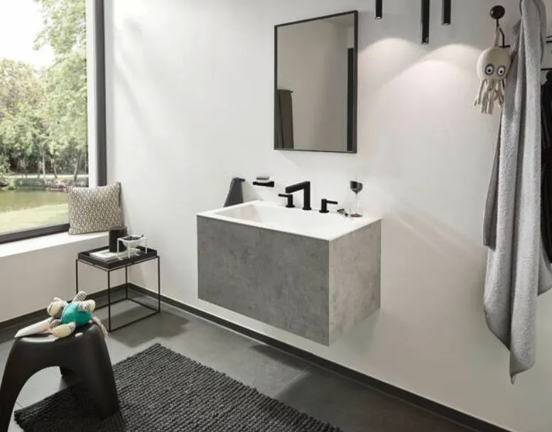 Смеситель для раковины на 3 отверстия Hansgrohe Finoris 76033670 110 мм, с клапаном push-open, цвет Чёрный матовый