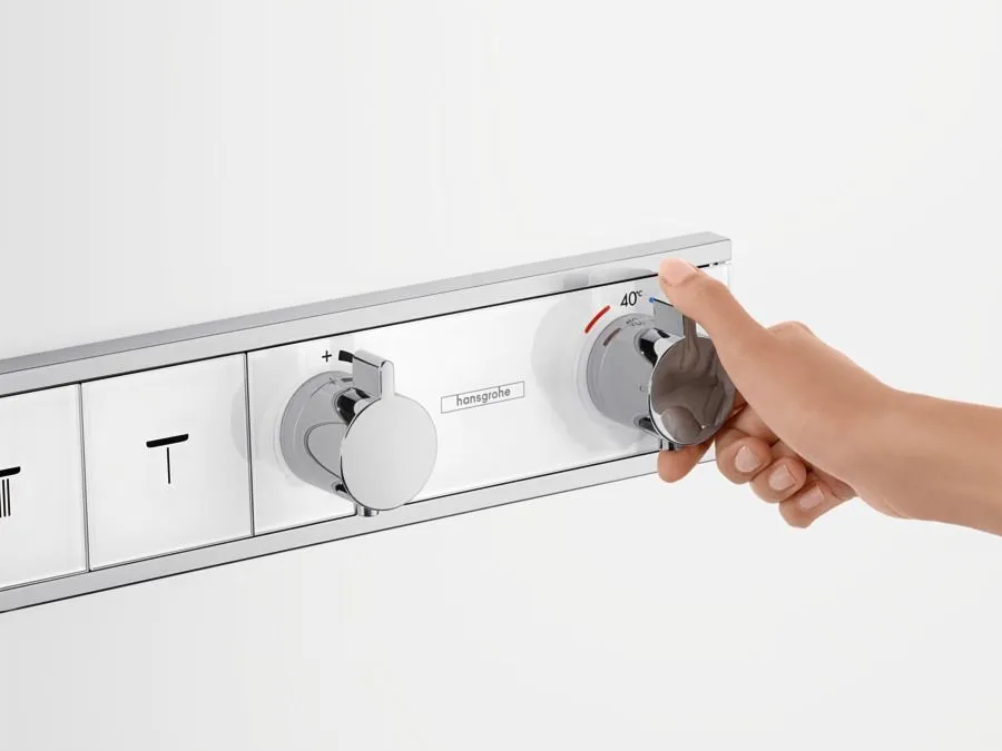Смеситель для душа с термостатом Hansgrohe RainSelect 15357600 черный, хром