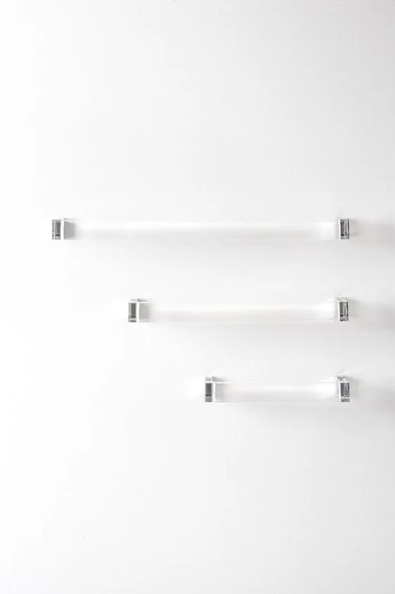 Полотенцедержатель  Kartell by Laufen  3.8133.0.084.000.1  300 мм, пластик прозрачный.