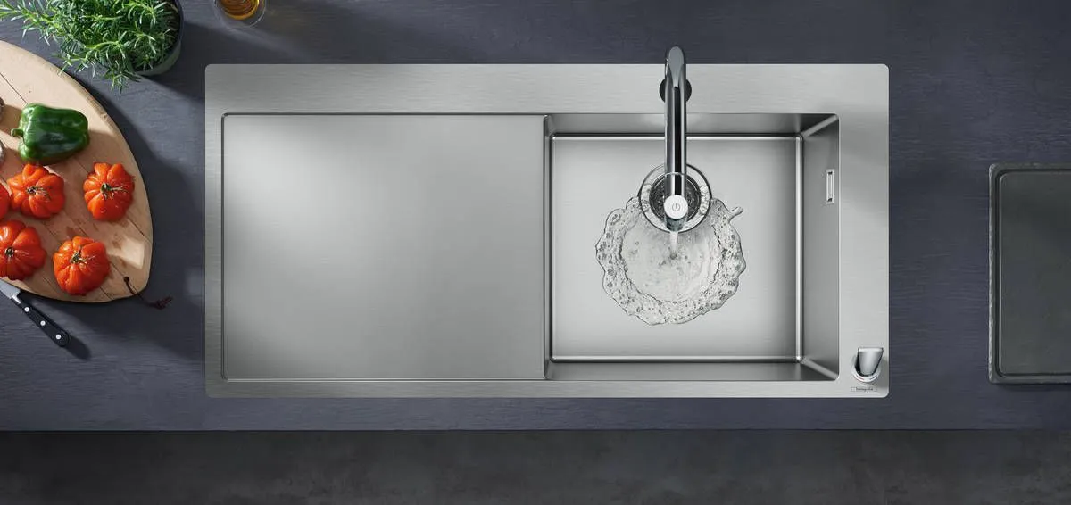 Смеситель для кухни с выдвижным изливом Hansgrohe M71 73804000 Хром