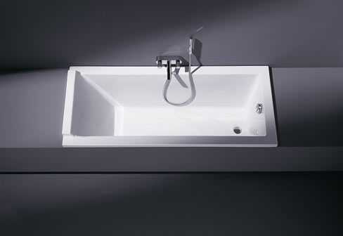 Акриловая ванна Duravit Starck 700331000000000 1500 х 700 c одним наклоном для спины, встраиваемая версия или версия с панелями, белая